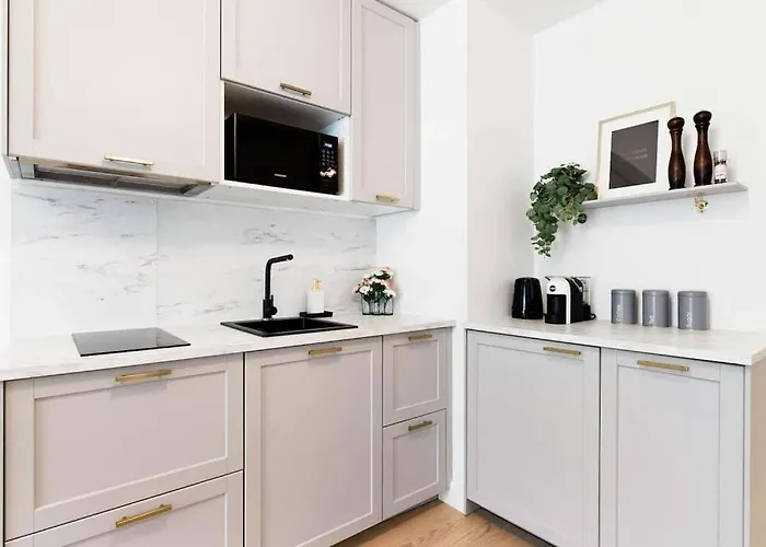 Modern In The Heart Of * タリン